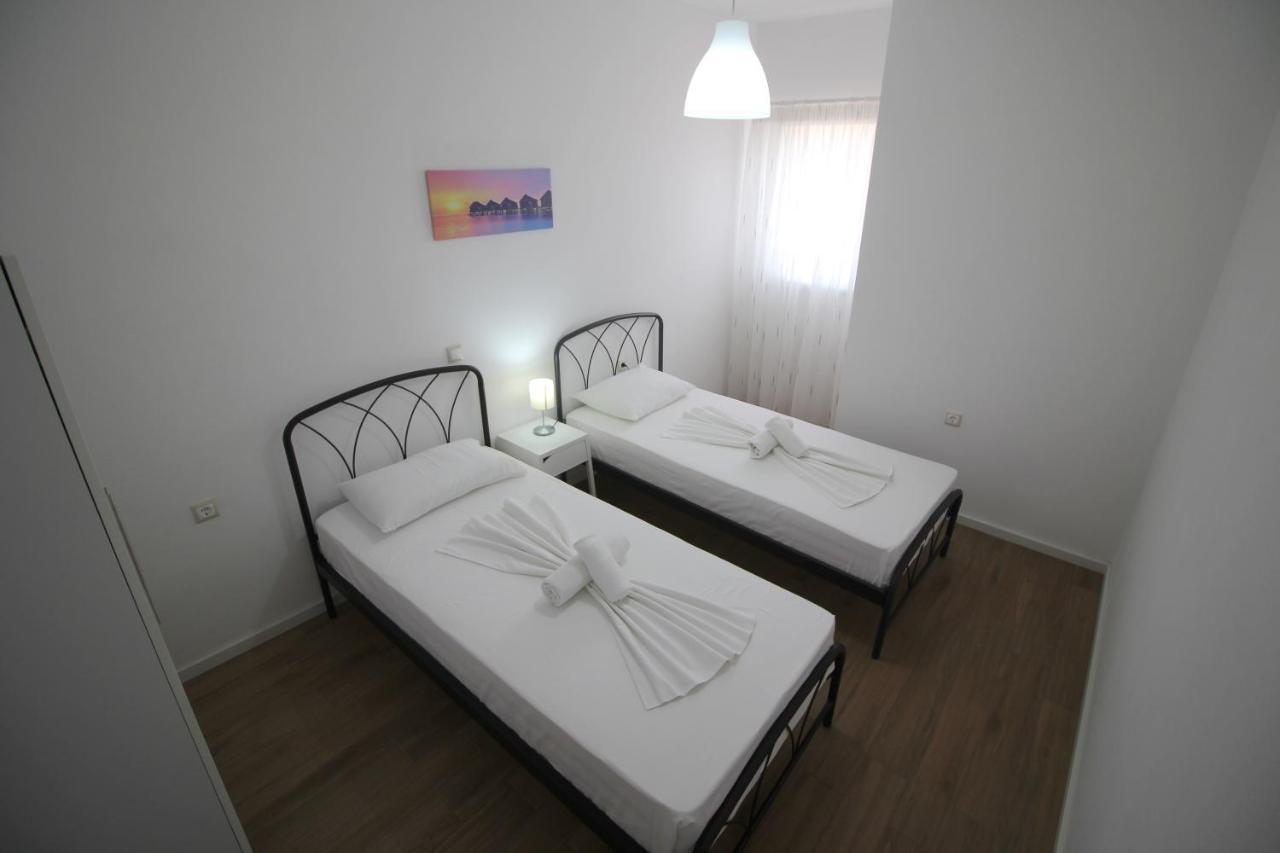 Nefeli Apartments ซารานเดอ ภายนอก รูปภาพ