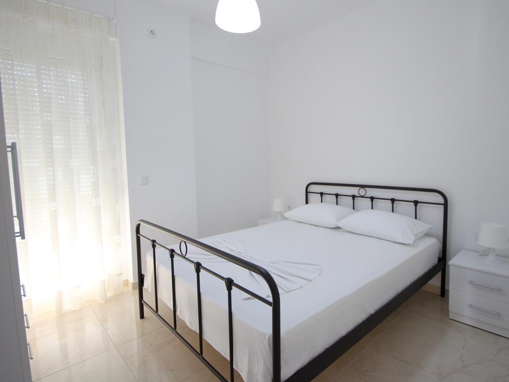 Nefeli Apartments ซารานเดอ ภายนอก รูปภาพ