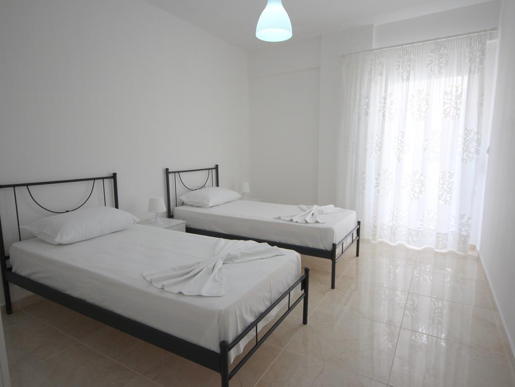 Nefeli Apartments ซารานเดอ ภายนอก รูปภาพ