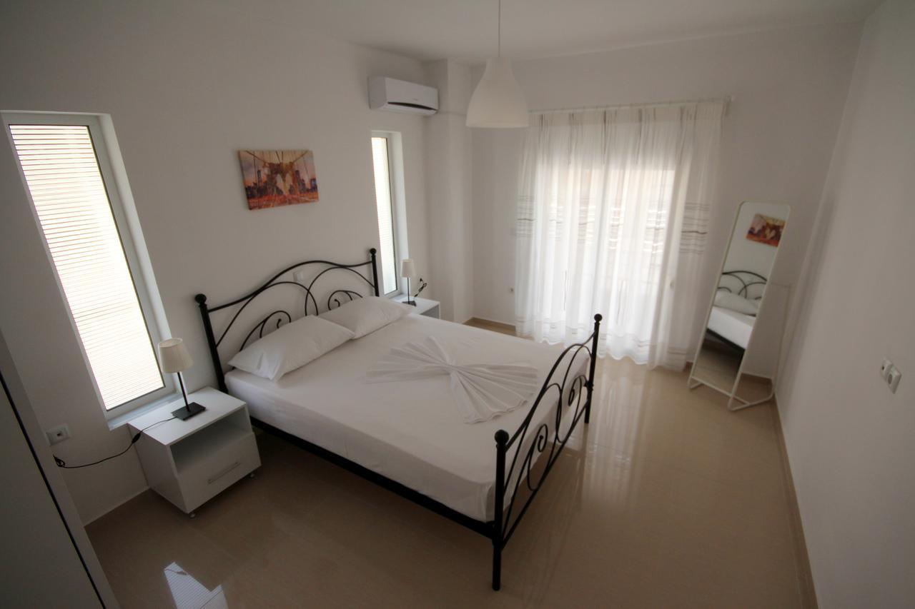 Nefeli Apartments ซารานเดอ ภายนอก รูปภาพ