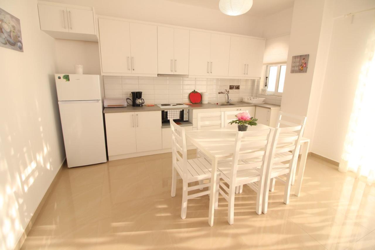 Nefeli Apartments ซารานเดอ ภายนอก รูปภาพ