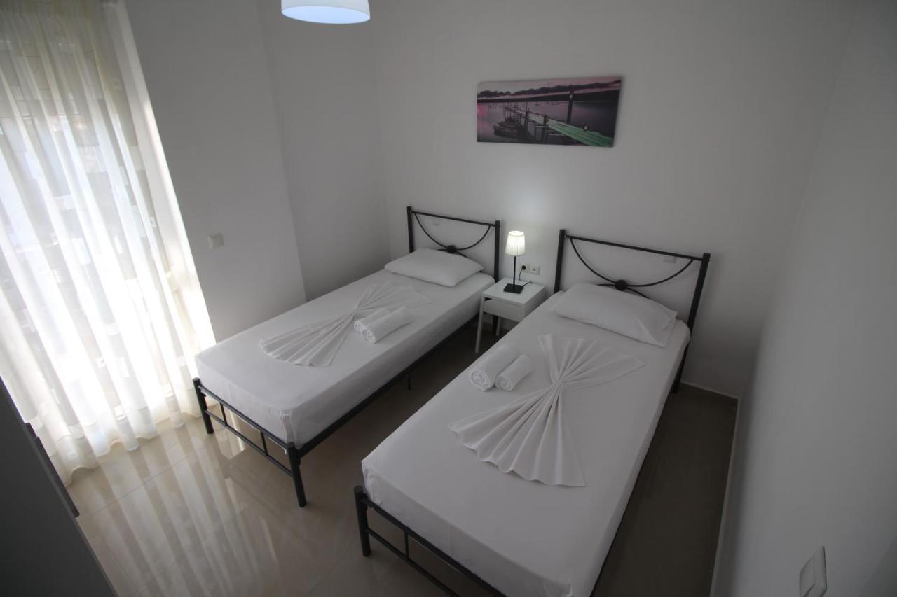 Nefeli Apartments ซารานเดอ ภายนอก รูปภาพ