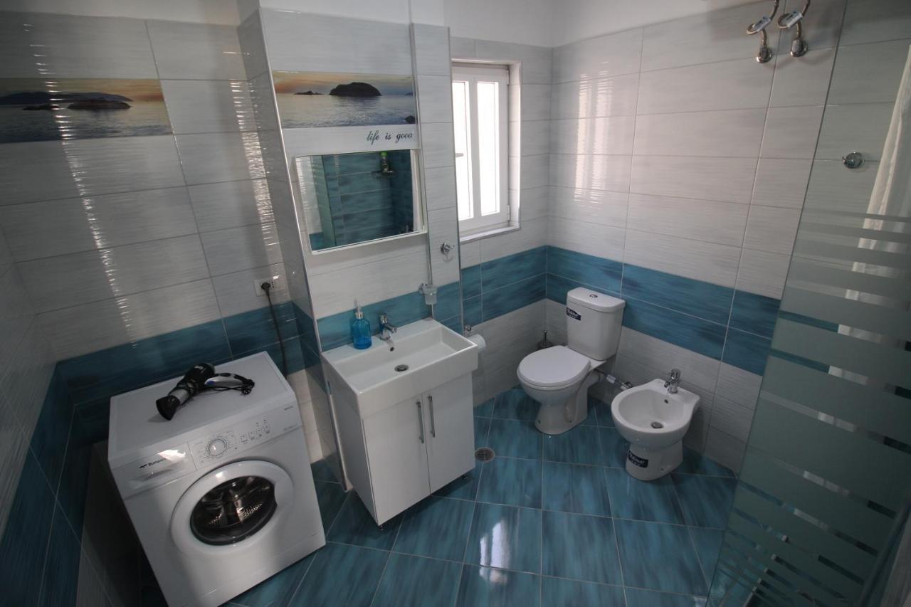 Nefeli Apartments ซารานเดอ ภายนอก รูปภาพ